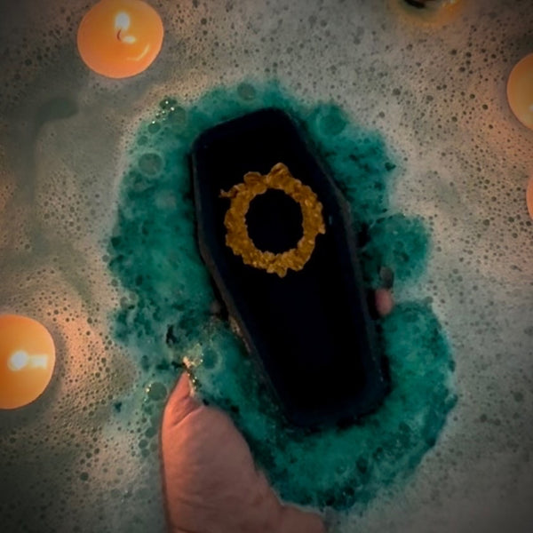 Memento Mori Bath Bomb with Crystal Runestone