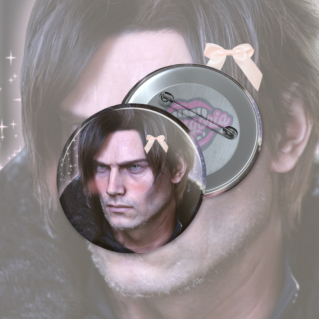 Leon :3 Pinback Button